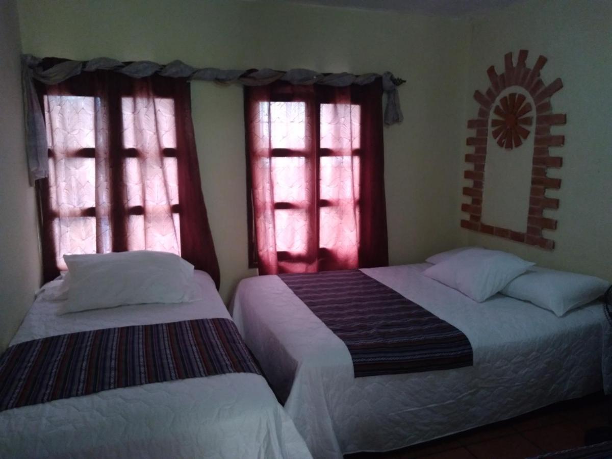 Hotel Acatenango Inn Antigua Eksteriør bilde