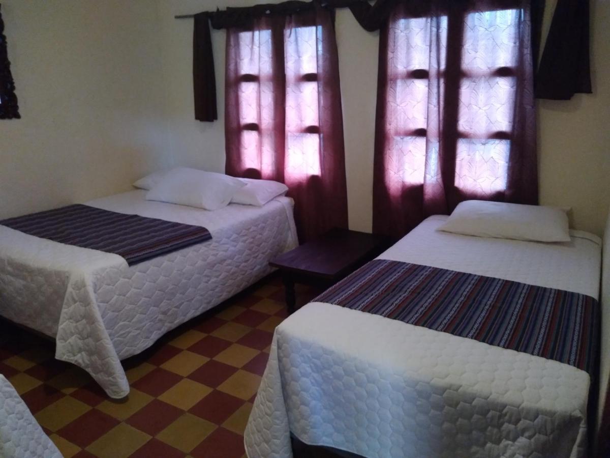 Hotel Acatenango Inn Antigua Eksteriør bilde