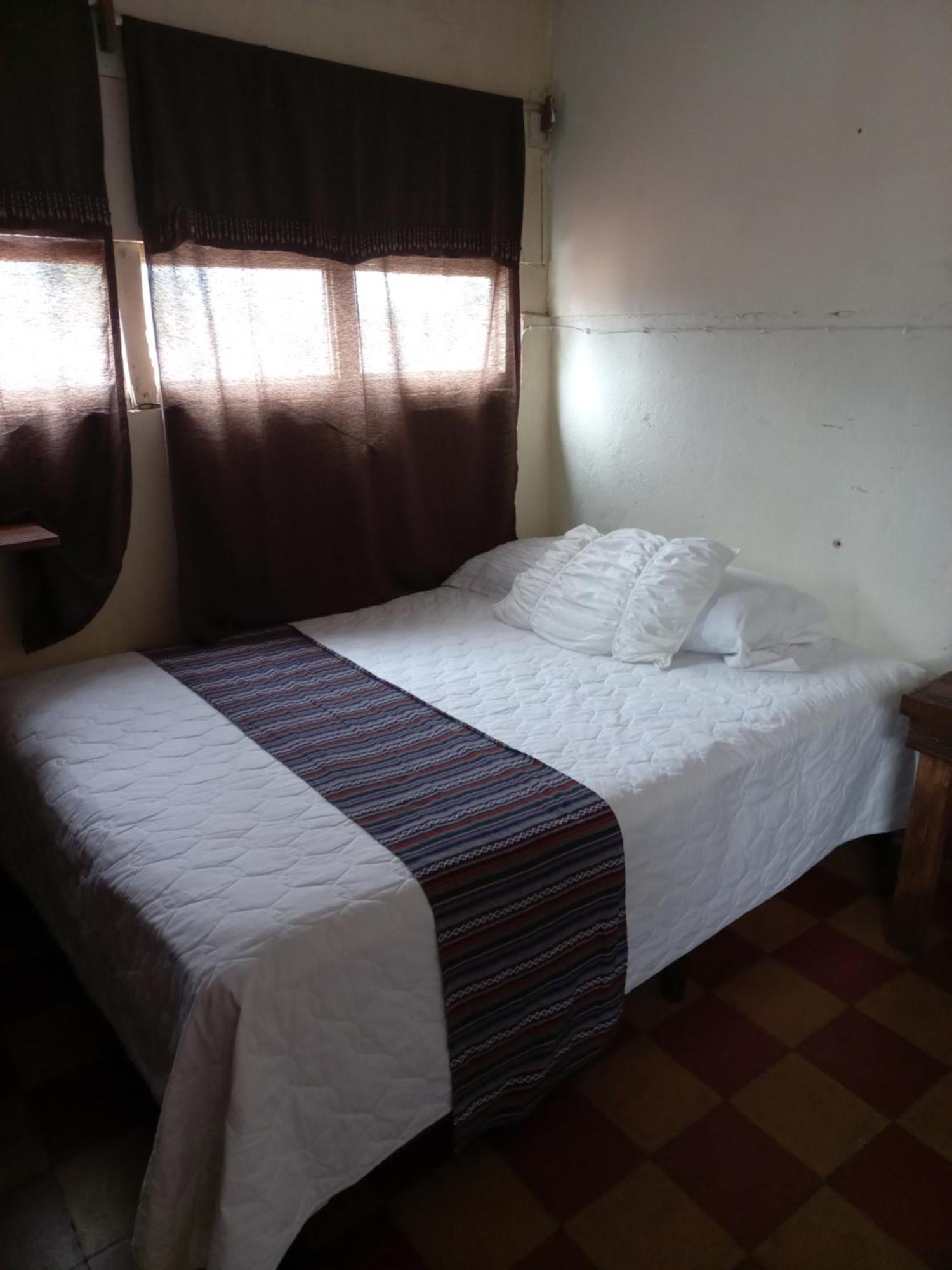 Hotel Acatenango Inn Antigua Eksteriør bilde